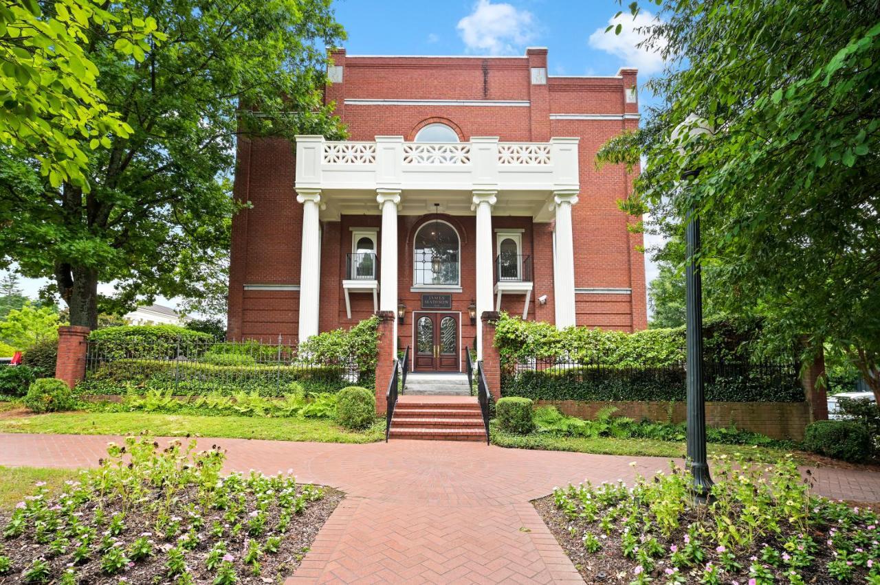 The James Madison Inn Εξωτερικό φωτογραφία