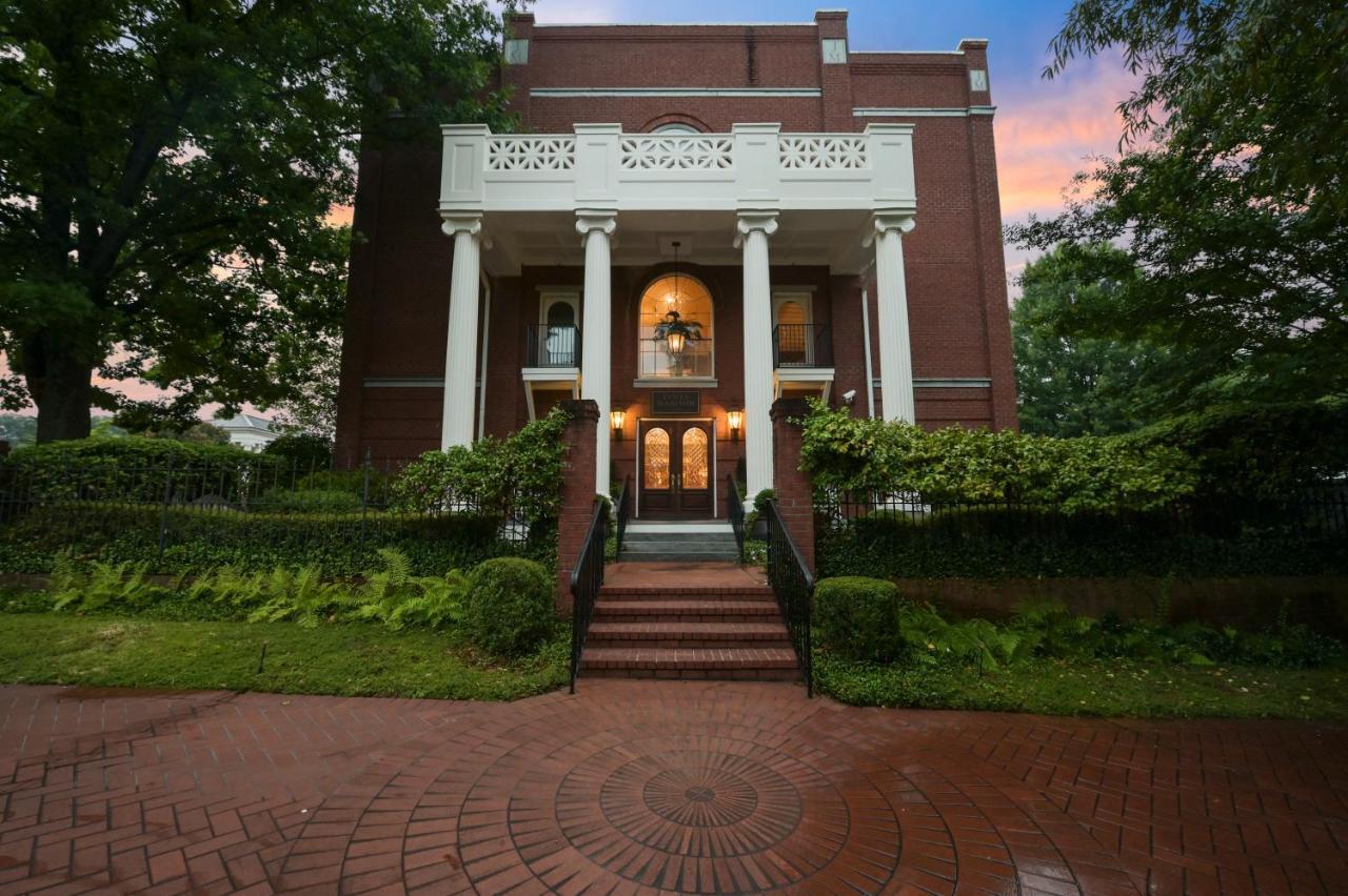 The James Madison Inn Εξωτερικό φωτογραφία