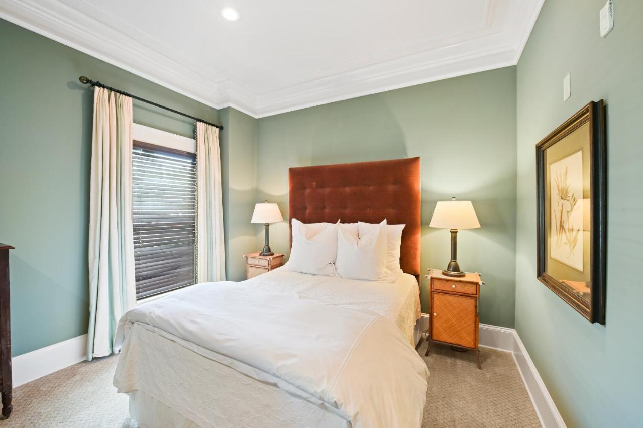 The James Madison Inn Εξωτερικό φωτογραφία